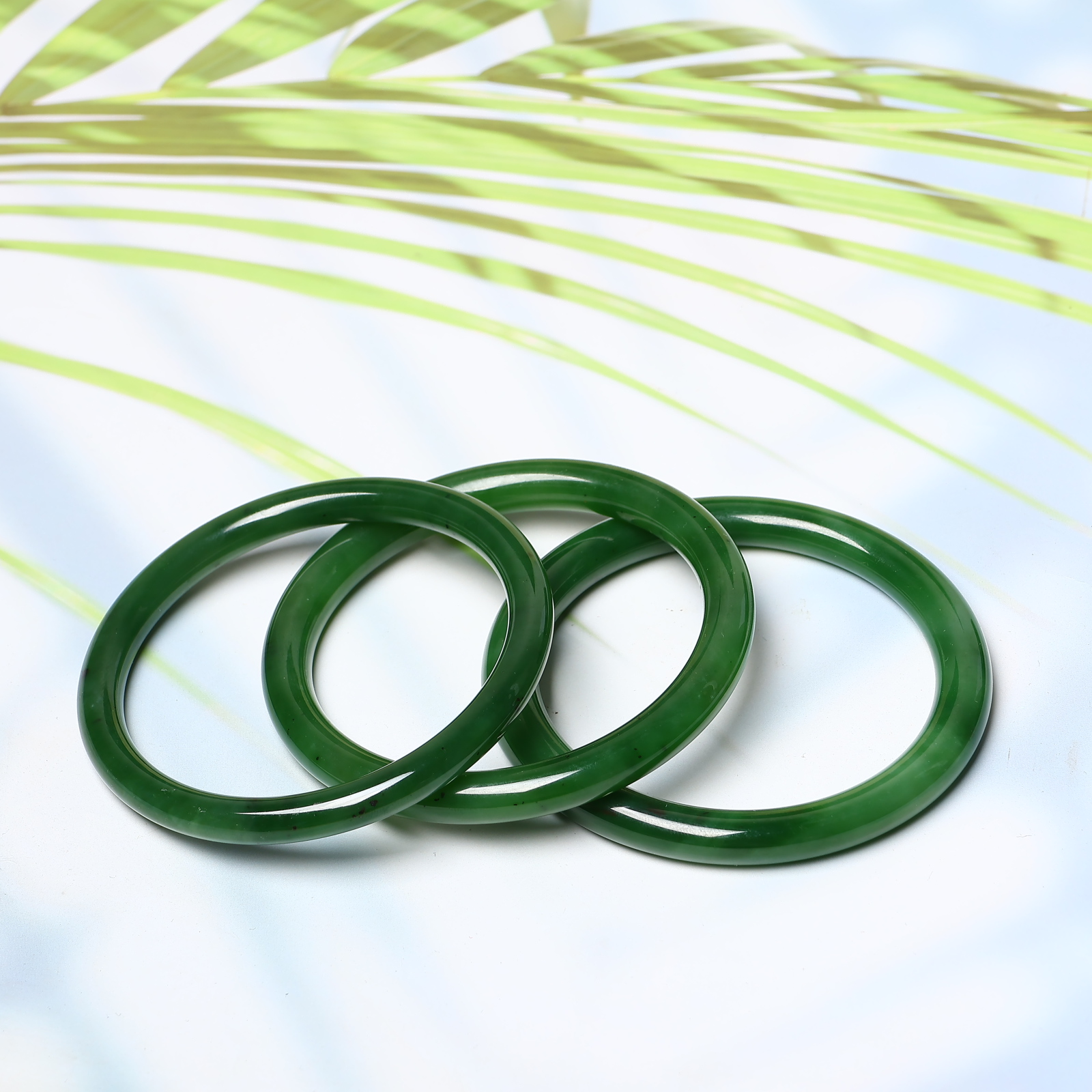 【九零专属】和田玉碧玉高品质美人条时尚手镯拍一发一多样性发货