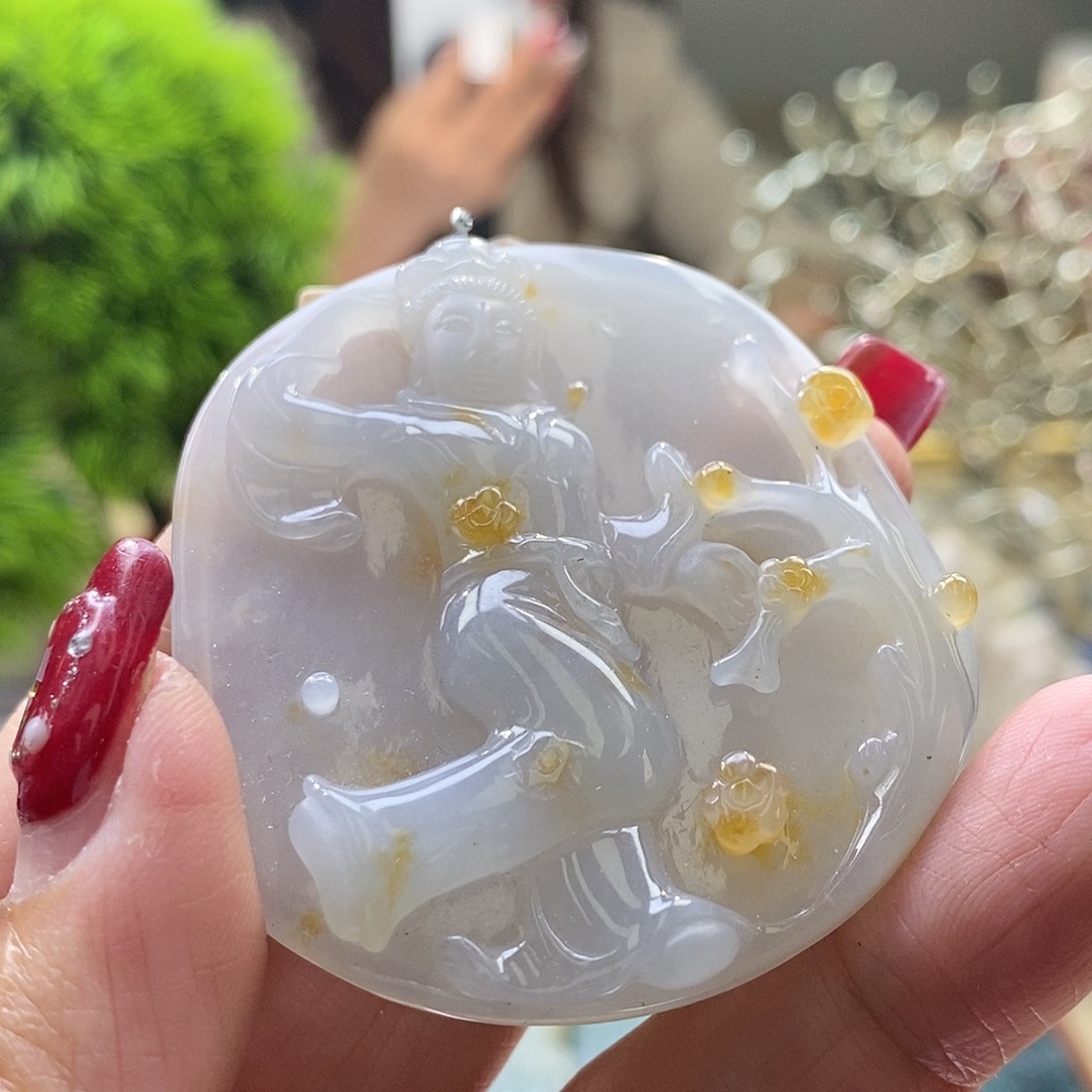 【闪购商品】翡翠颈饰未镶嵌观音