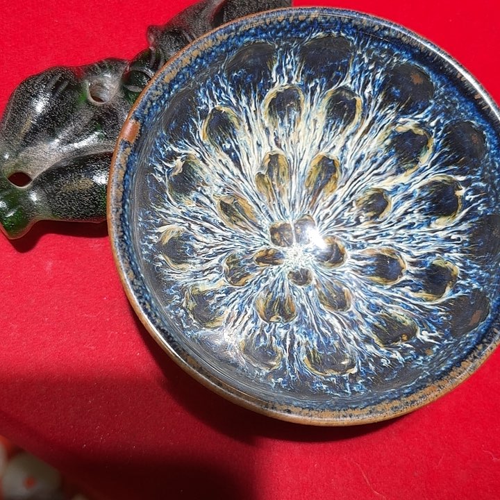 瓷片冯*二瓷器等文物的保护工作中发挥了重要