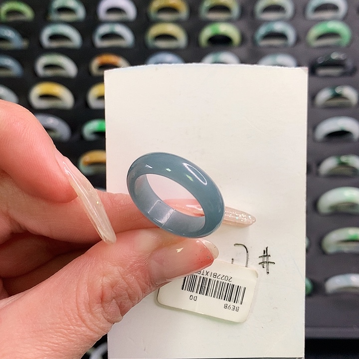 翡翠戒圈未镶嵌翡翠