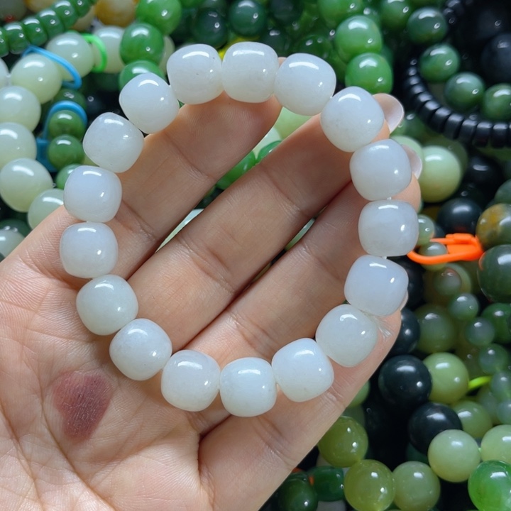 手链未镶嵌和田玉