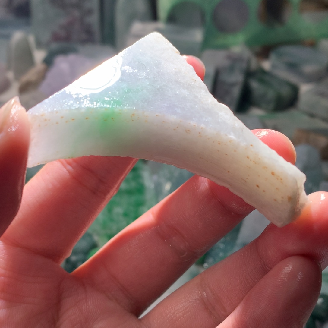 翡翠裸石翡翠原石片料