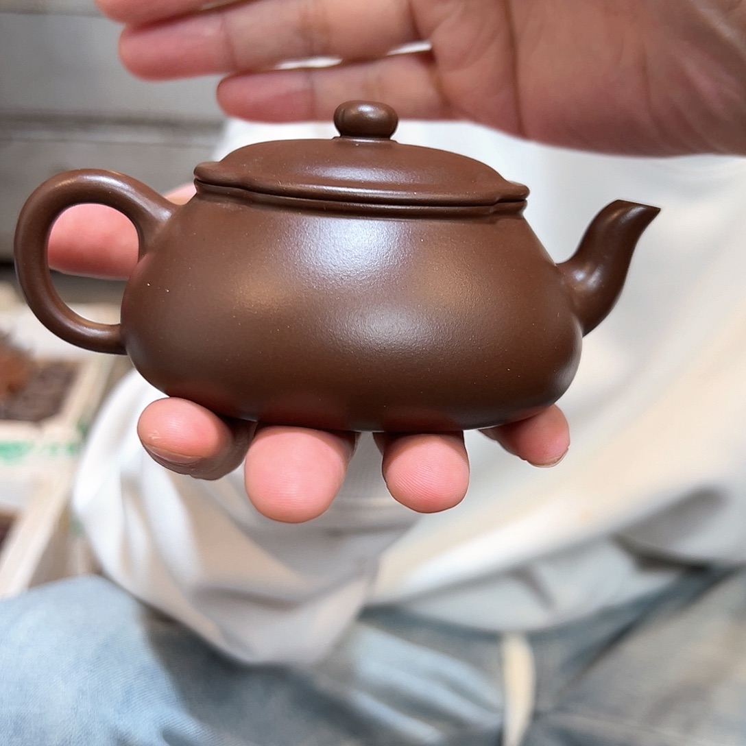 赵***姐茶壶紫砂某革紫泥海棠