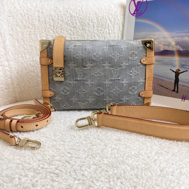 99新 LouisVuitton/路易威登 灰牛仔中号/65452590/代卖服务/12期