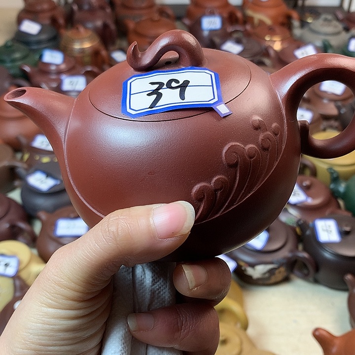 紫砂茶壶紫砂微瑕微瑕……