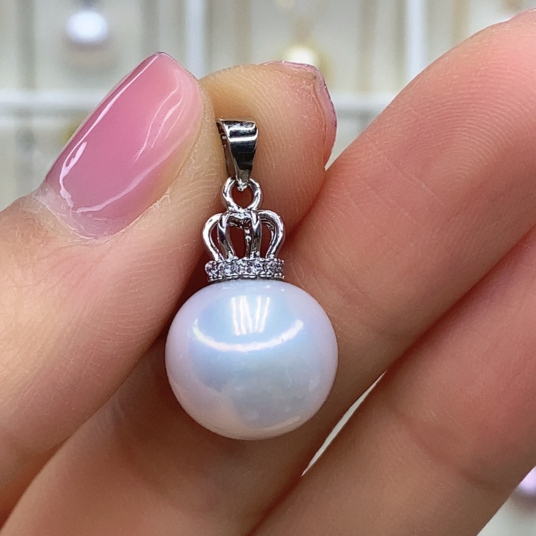 淡水珍珠吊坠(赠链)未镶嵌