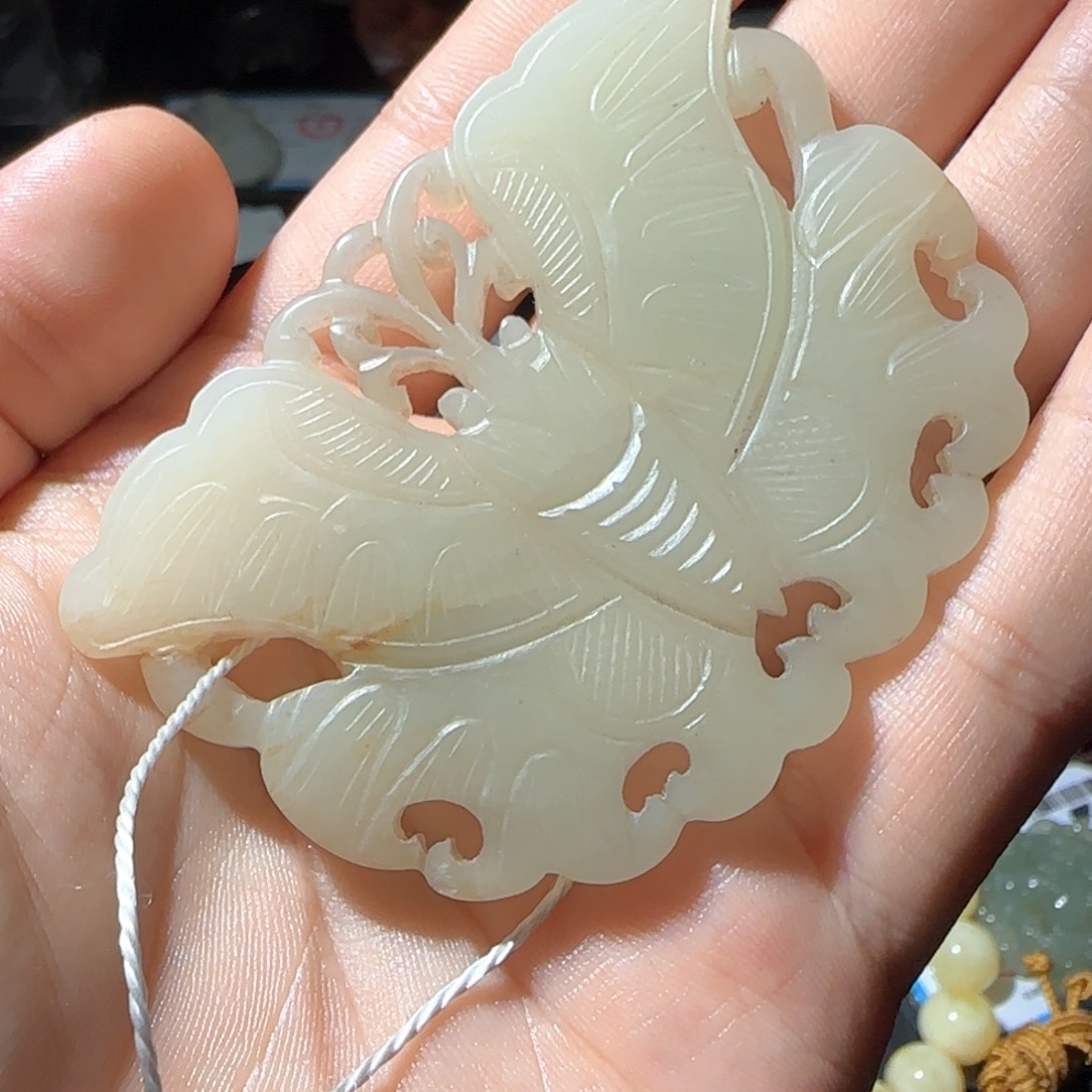 特***尔和田玉未镶嵌颈饰