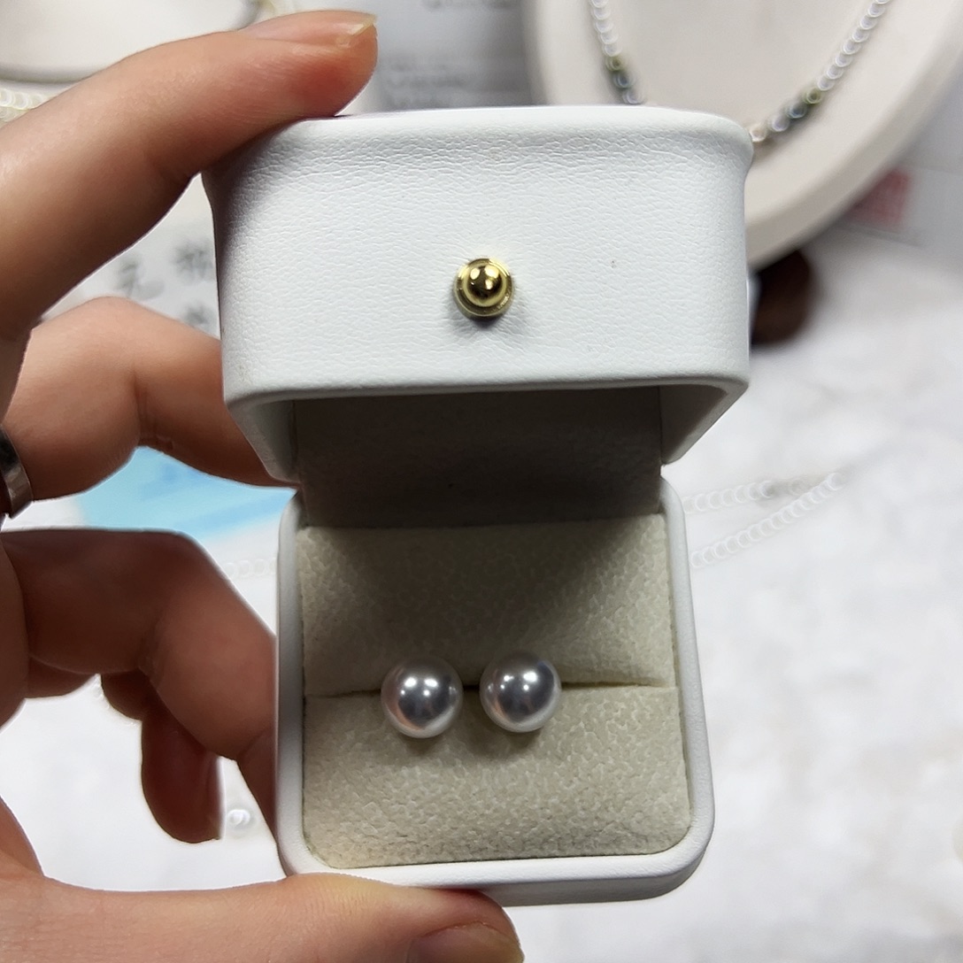 非金属925银白珠耳钉