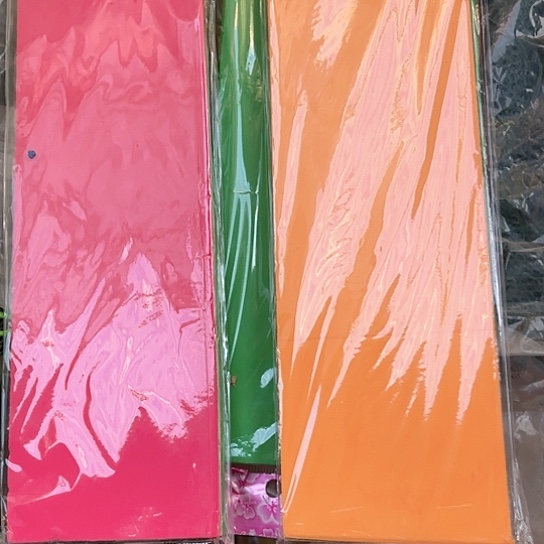 夹心板随机发五包。   