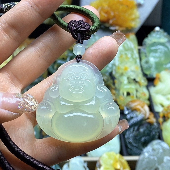 蛇纹石玉挂件未镶嵌