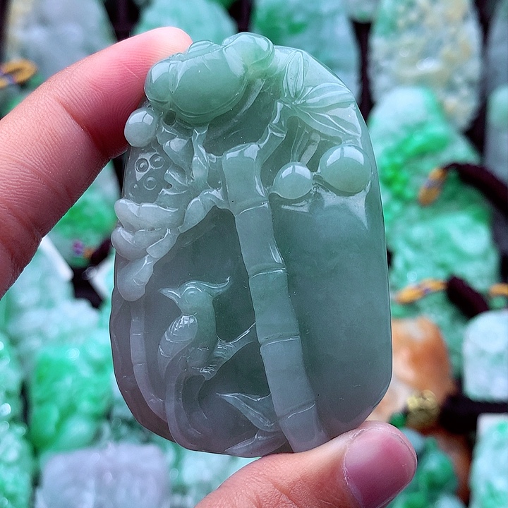 翡翠吊坠(不含链)未镶嵌