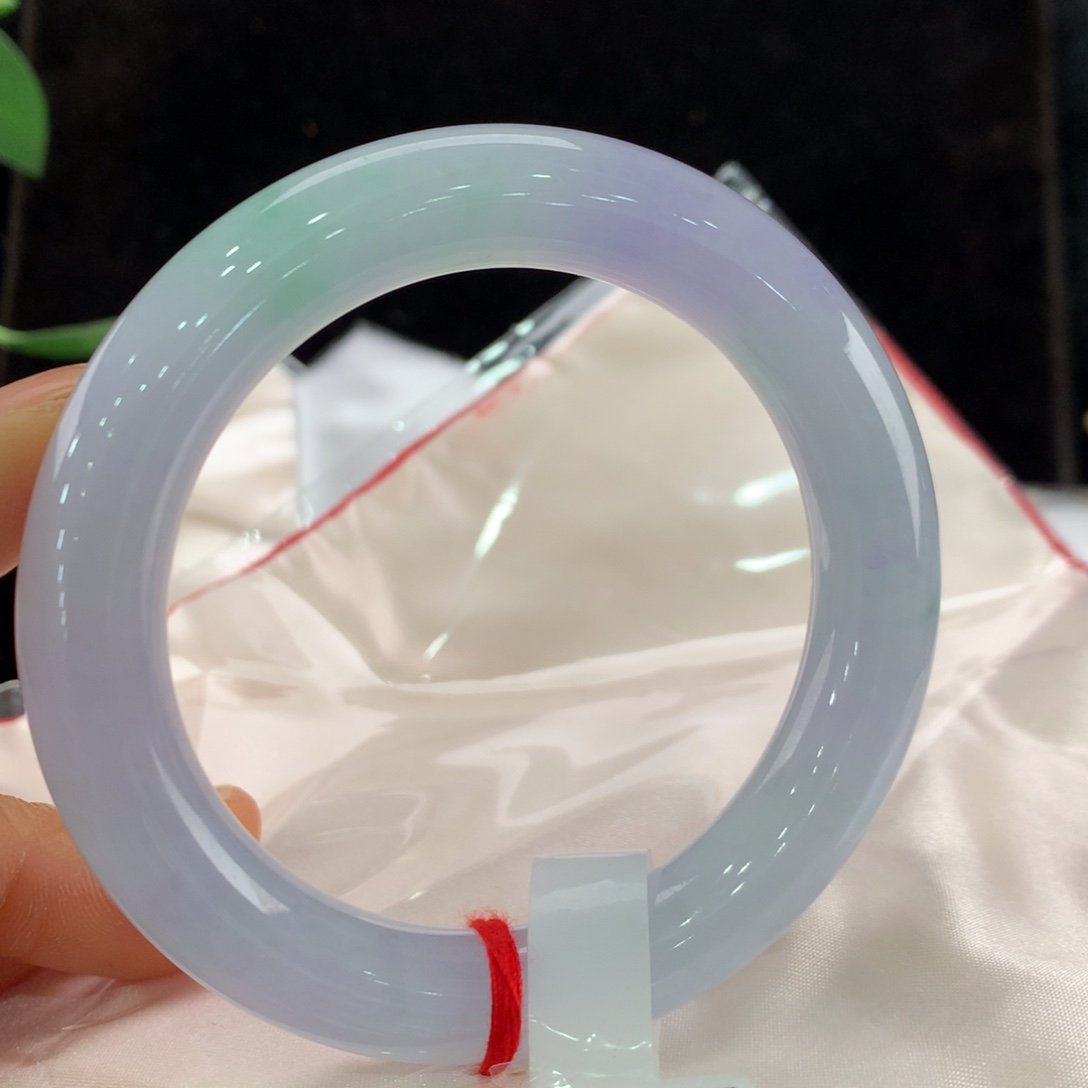翡翠手镯未镶嵌111-0142