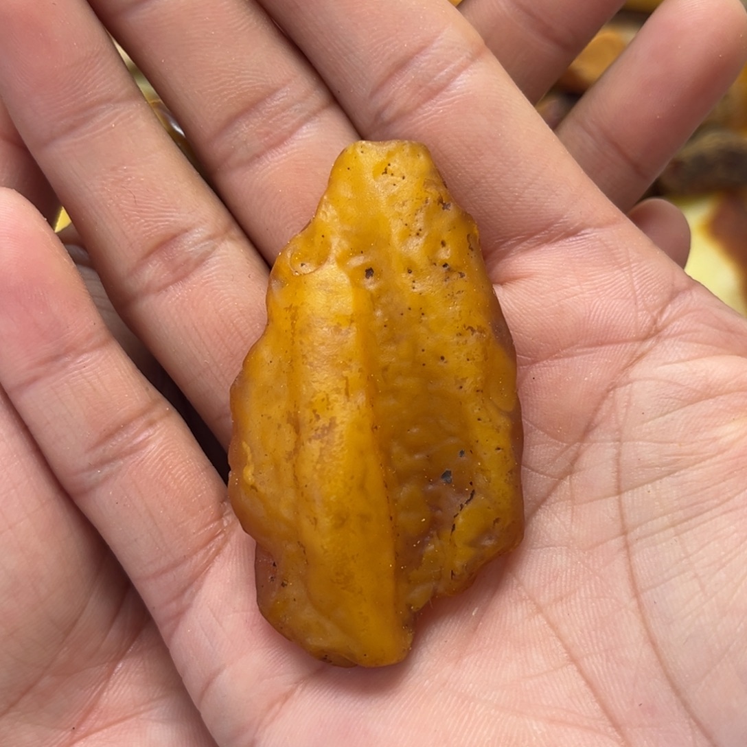 定制琥珀未镶嵌蜜蜡定制随型吊坠