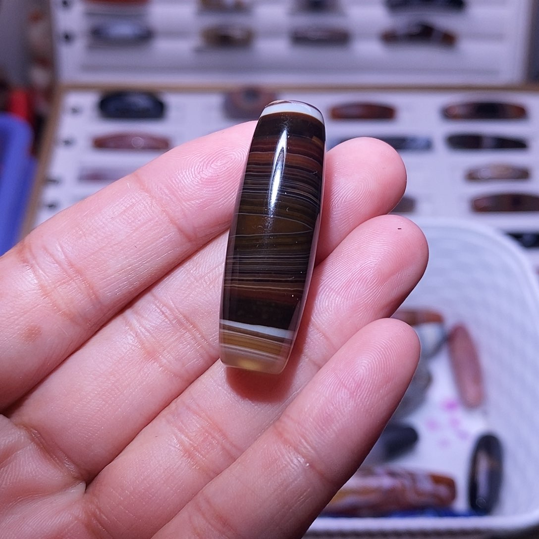 未镶嵌挂件玛瑙/玉髓牙****店