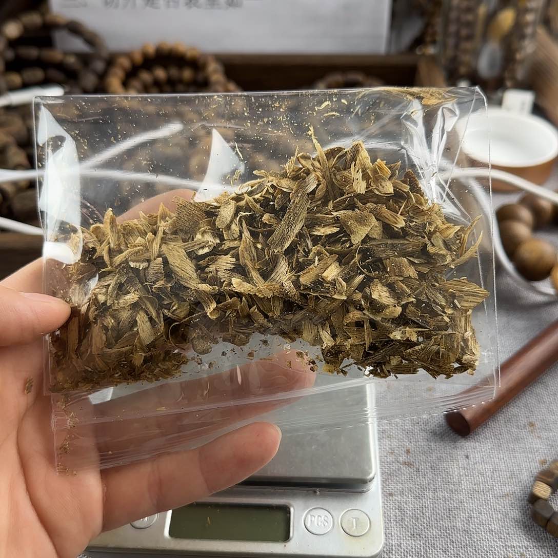 沉香碎屑沉香10克勾丝