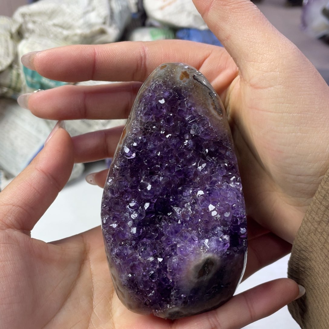 紫晶大型摆件（非配饰）未镶嵌