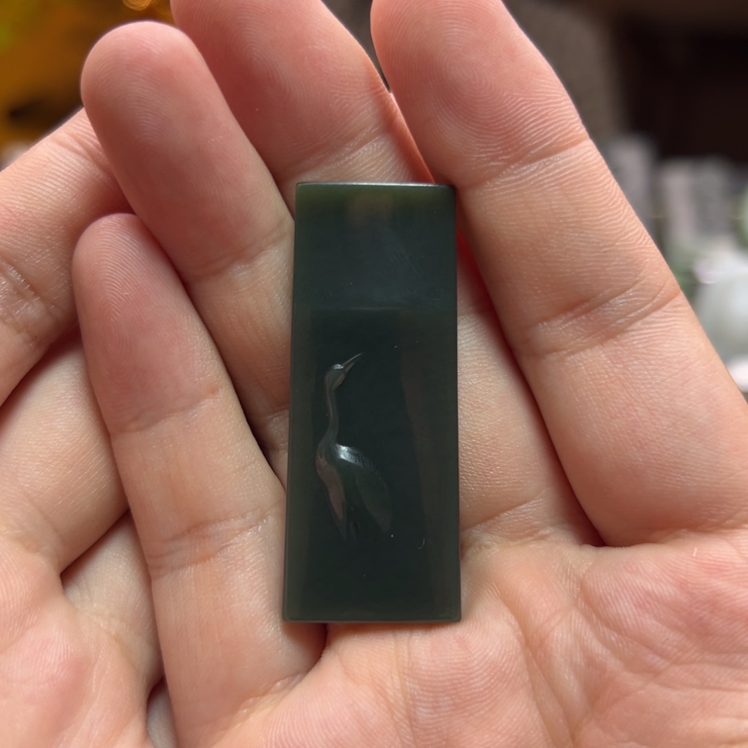 如***观和田玉未镶嵌挂件