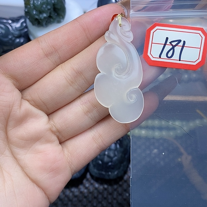 和田玉和田玉边角料随机发未镶嵌