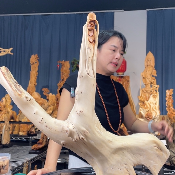 柏木（崖柏）随型摆件