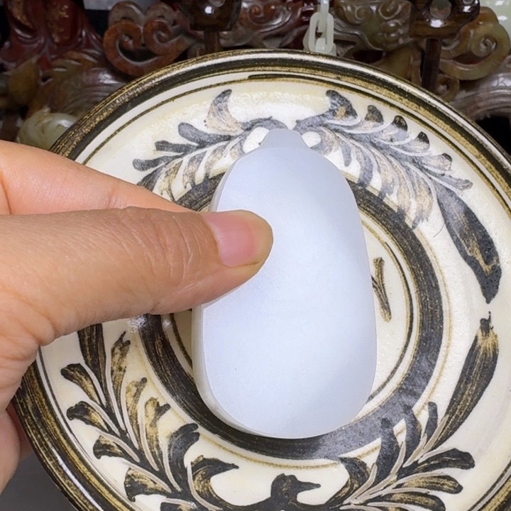 三***哥瓷片新号开播挂件一个