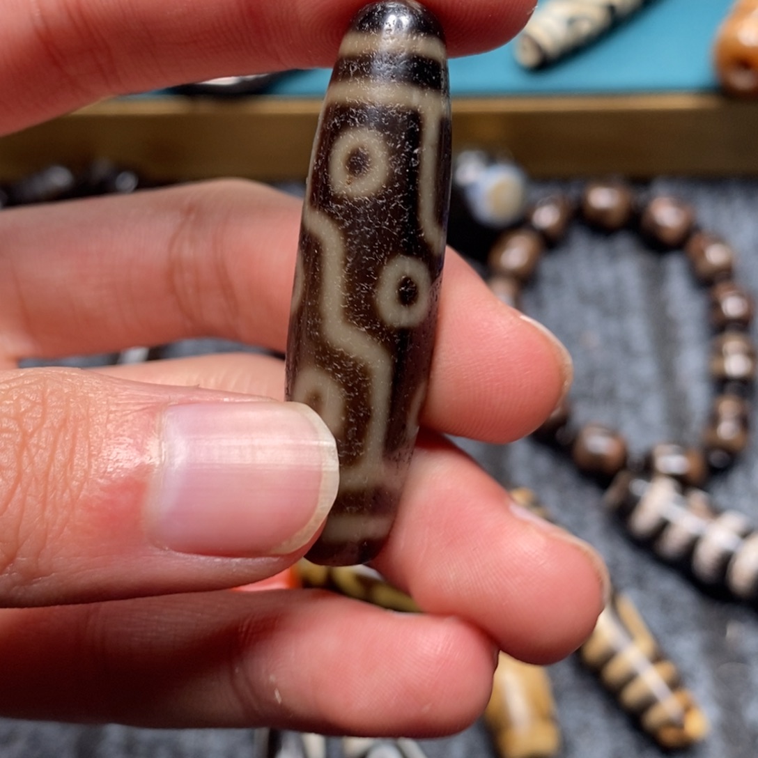 玛瑙/玉髓颈饰未镶嵌小**凉