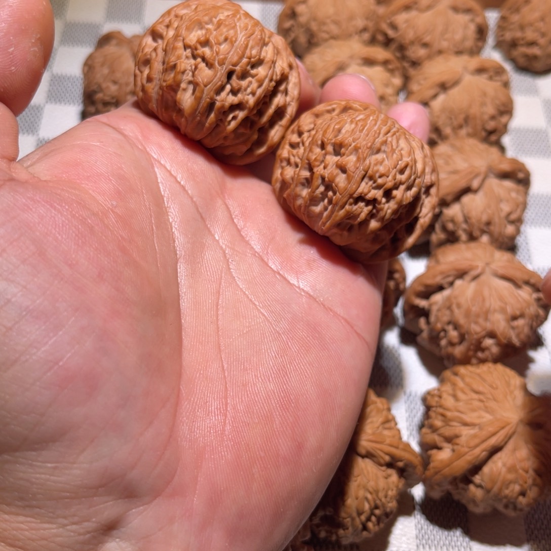 自***士吊坠文玩核桃磨盘