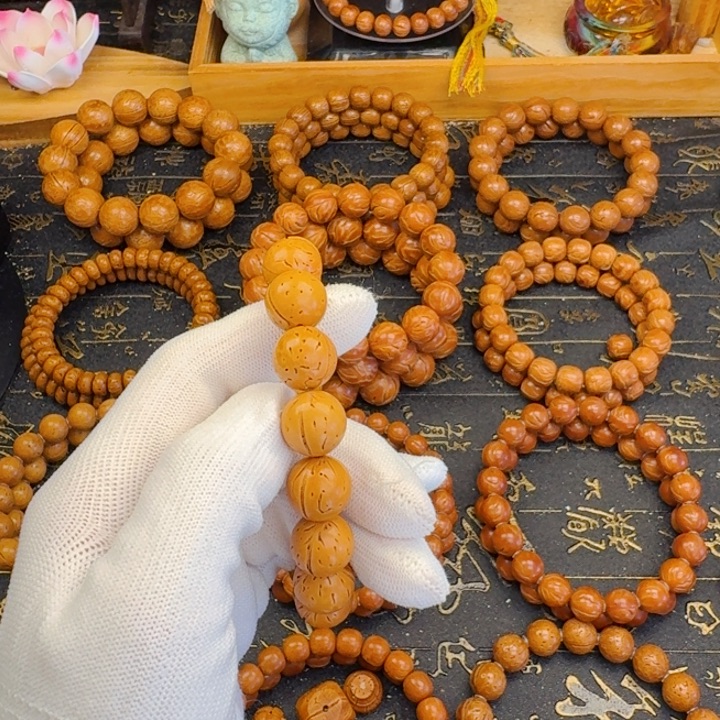 锋***哥手串桃核28颗小金豆