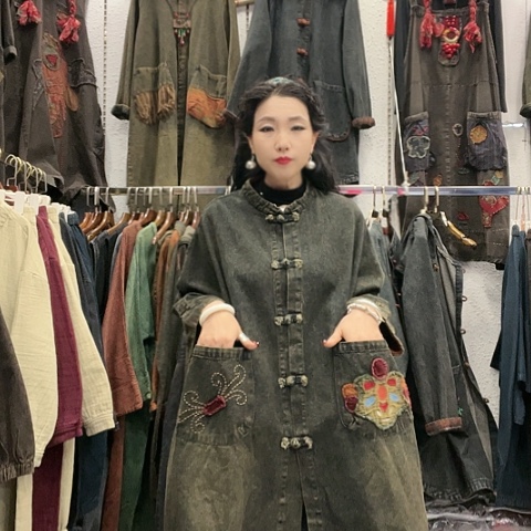 刺绣招财猫牛仔如意中长外套