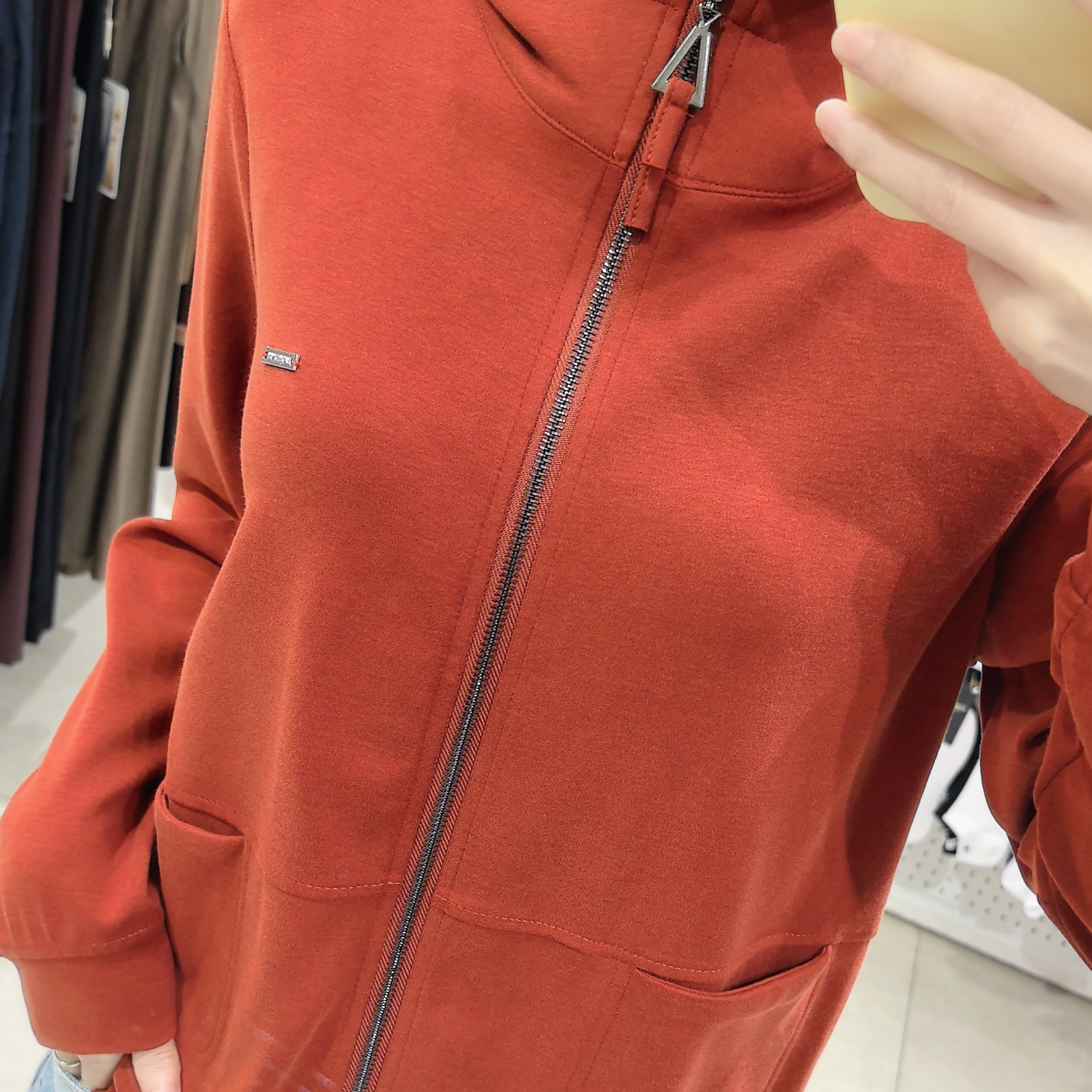 女休闲风秋季常规时尚长袖连帽拉链外套