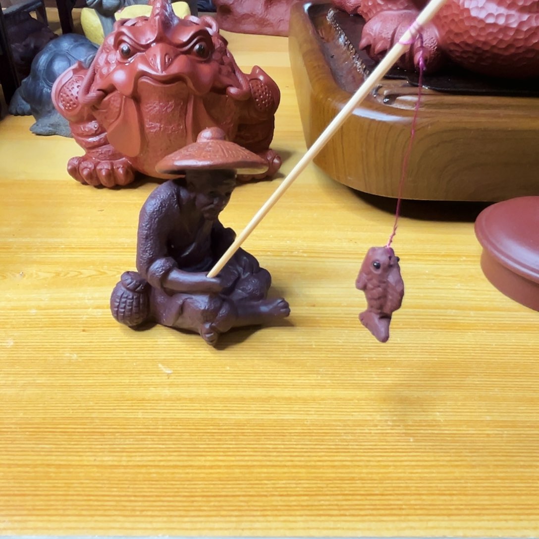 紫砂茶宠戒***白姜太公钓鱼！