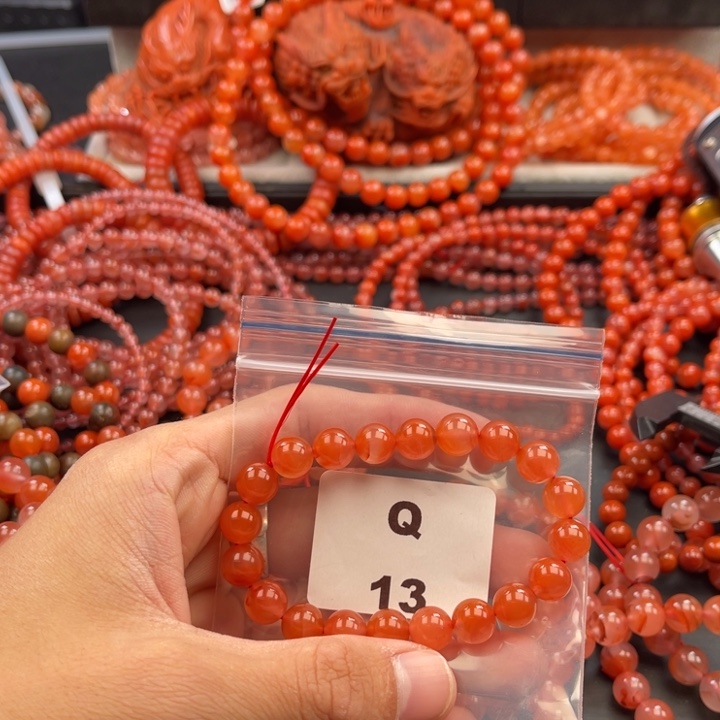 南红玛瑙未镶嵌多样性发货默认微瑕称重9mm