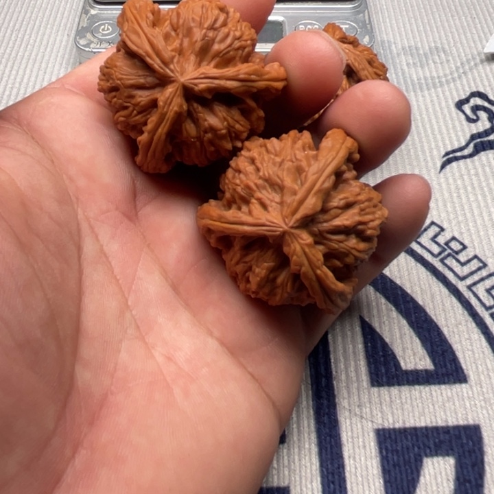 火***火吊坠文玩核桃三棱