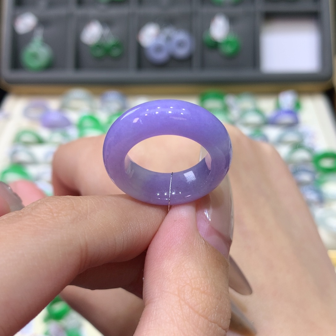 翡翠未镶嵌戒指11-12满紫