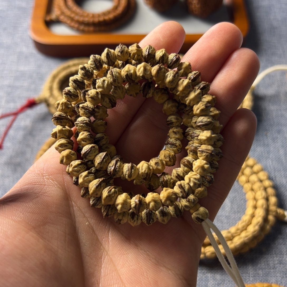 柏香籽/百香籽吊坠g****k