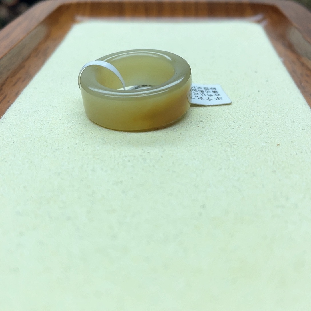 和田玉未镶嵌戒指济****料一口糖直切15号