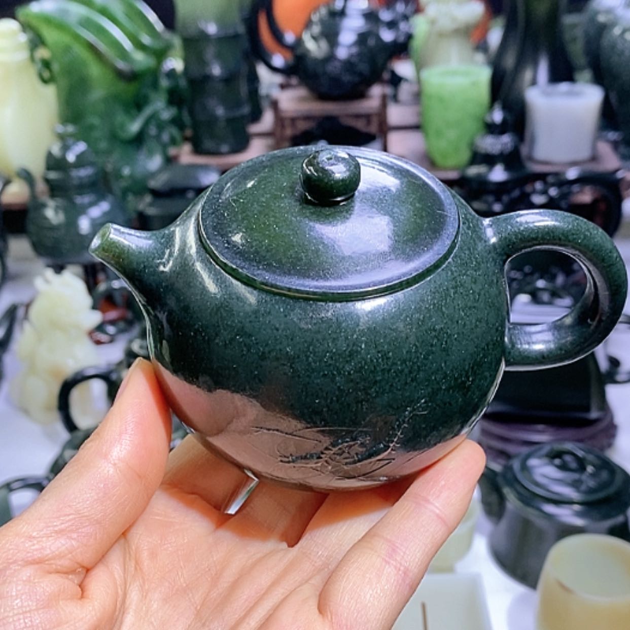 【闪购商品】和田玉摆件未镶嵌青玉壶