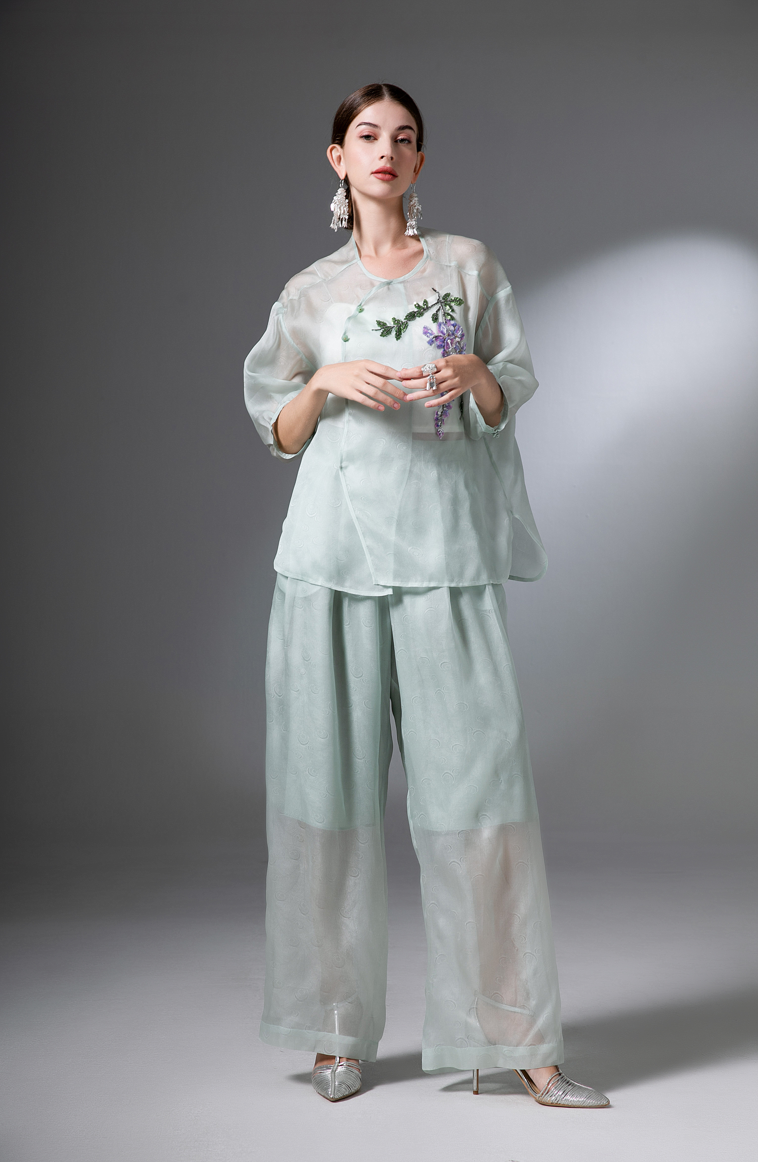  中式轻奢私服设计女装中国风复古大码