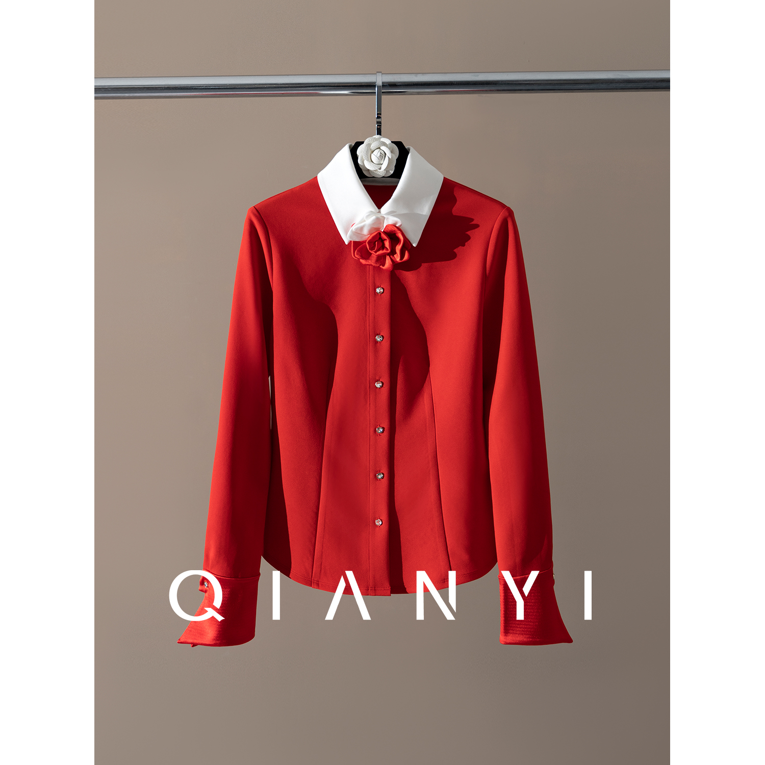 纤屹2024新款秋冬法式小众气质polo领轻奢显瘦通勤女装高级感衬衫