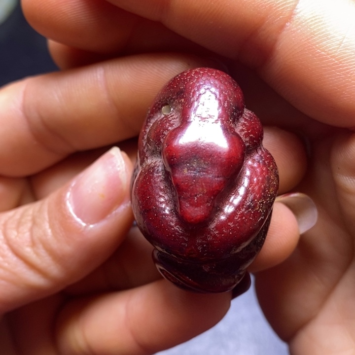 白玉菩提吊坠摆件