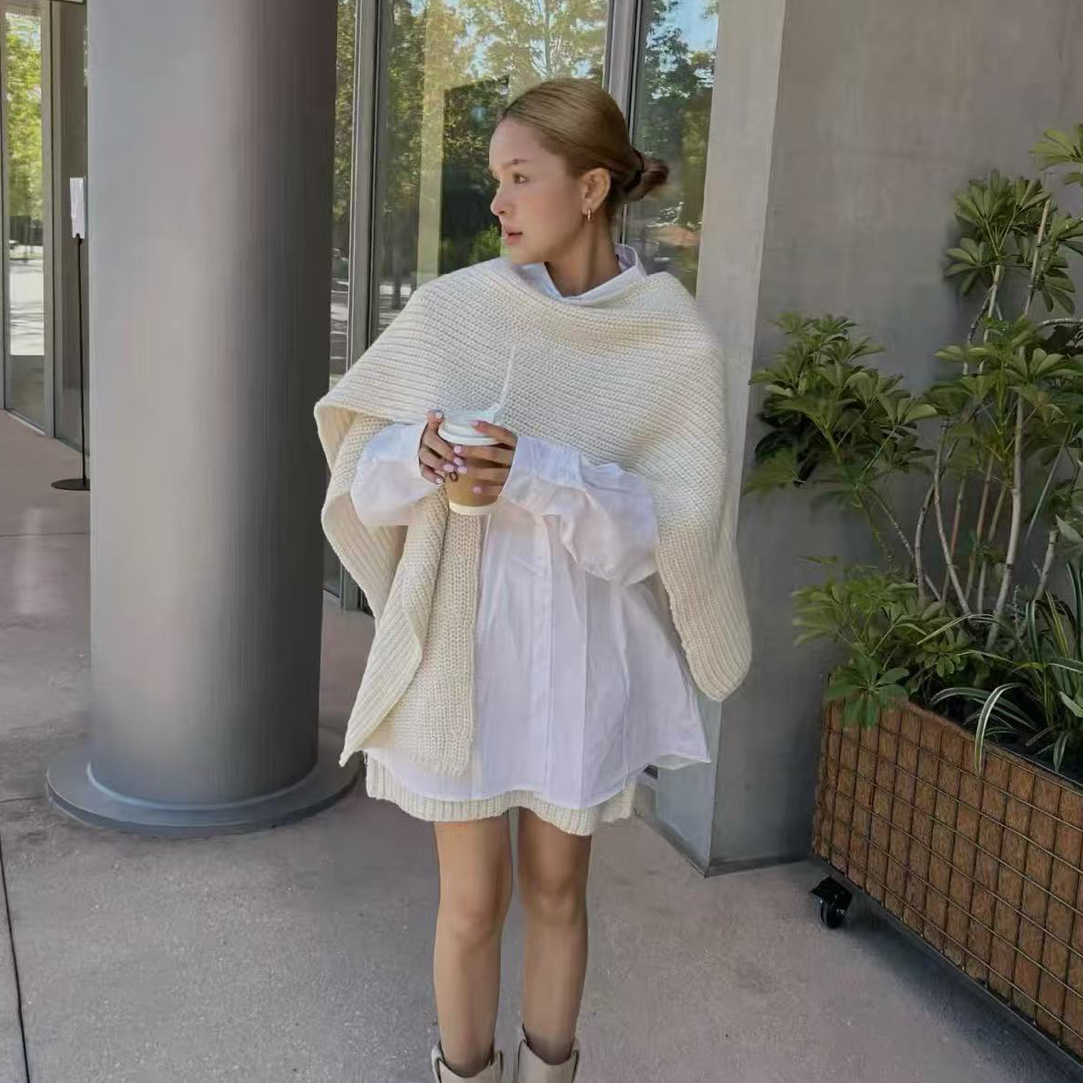 新款套装 大披肩加短裙毛衣套装