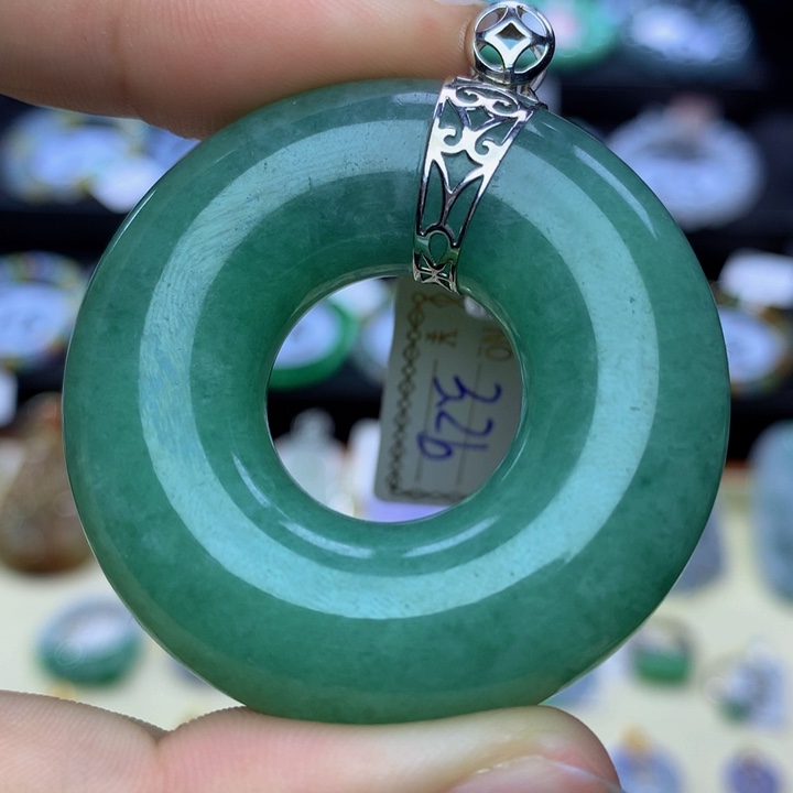 翡翠手链18K金镶嵌翡翠