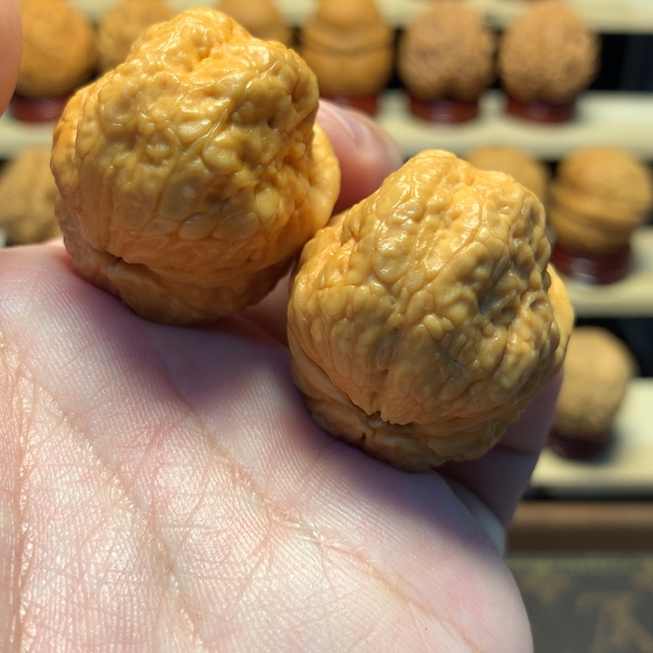 把件文玩核桃36青蛙王子