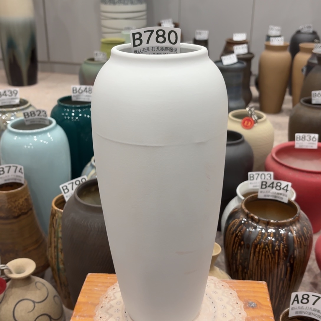 摆件瑕疵780 景德镇陶瓷花瓶高34口9