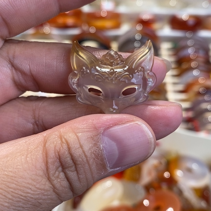 手镯玛瑙/玉髓未镶嵌L****r