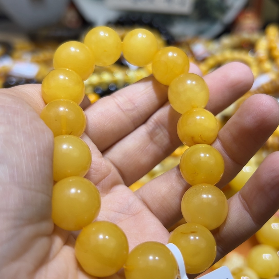 琥珀珠宝奇石未镶嵌