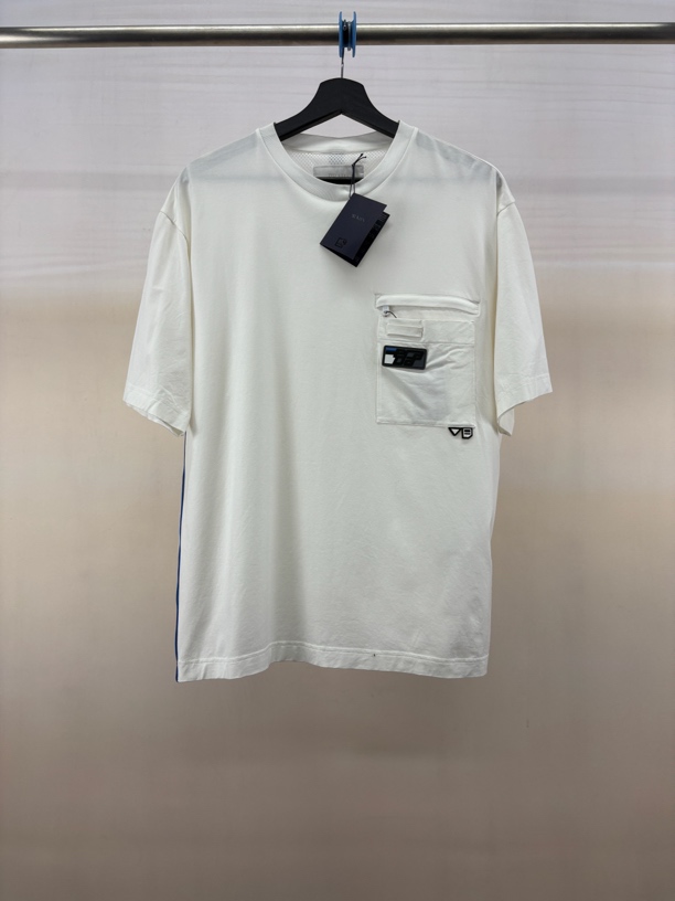 全新未使用 Prada/普拉达 口袋胶印logo短袖/L码/M6093