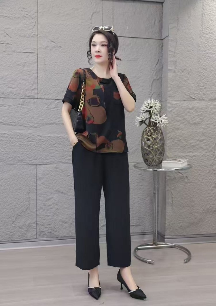 中老年人妈妈奶奶中袖T恤2025新款老人太太宽松两件套夏装套装女