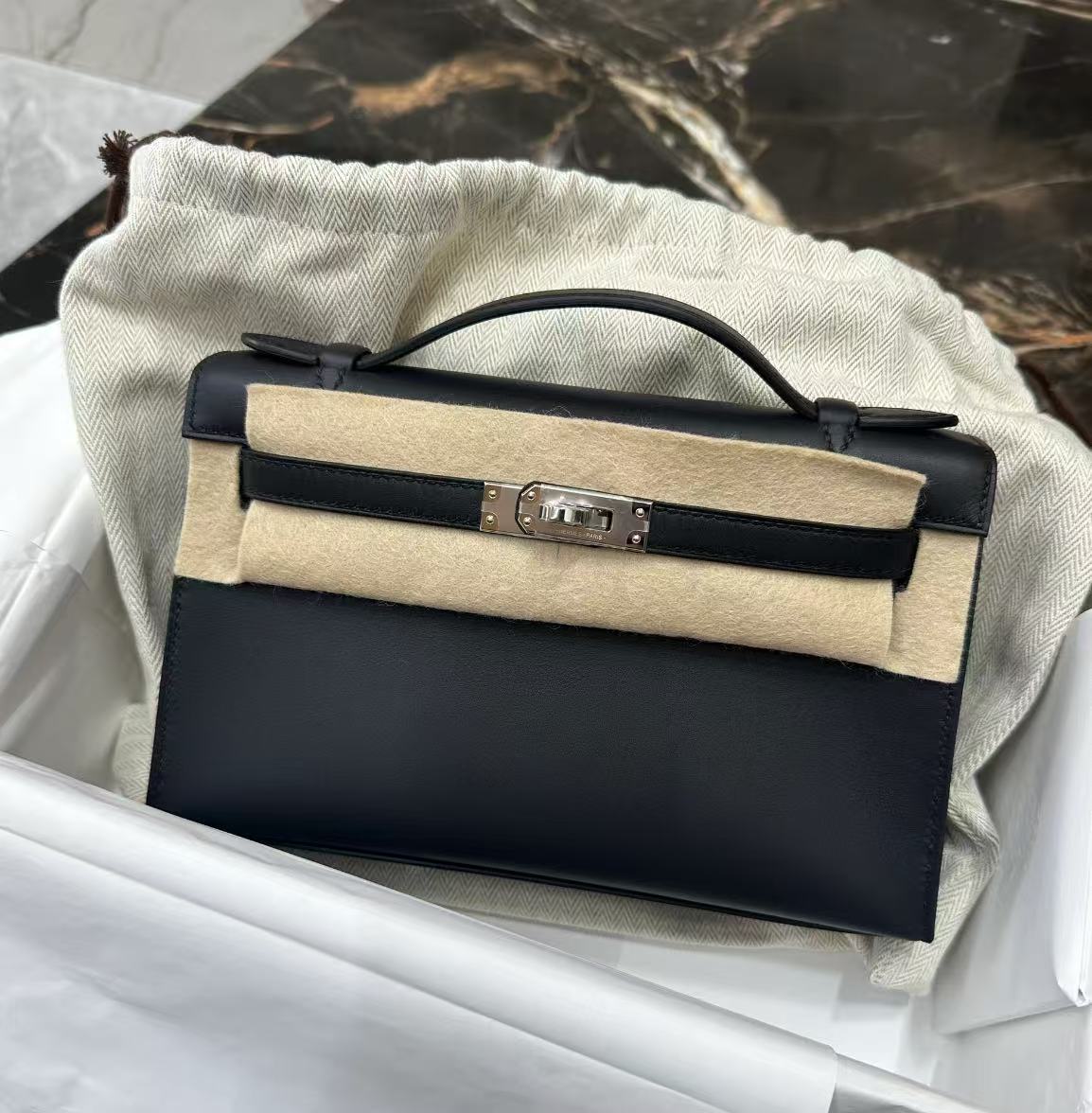 99新 Hermes/爱马仕 minikelly一代 黑银S皮z刻