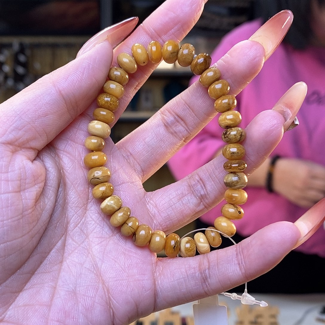 琥珀裸石未镶嵌8m蜜蜡