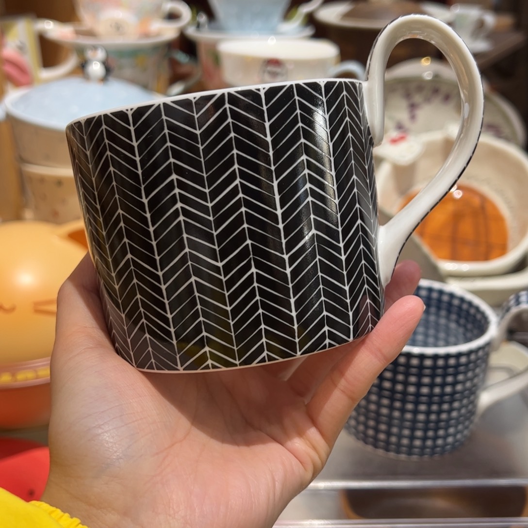 黑色树叶马克杯陶瓷